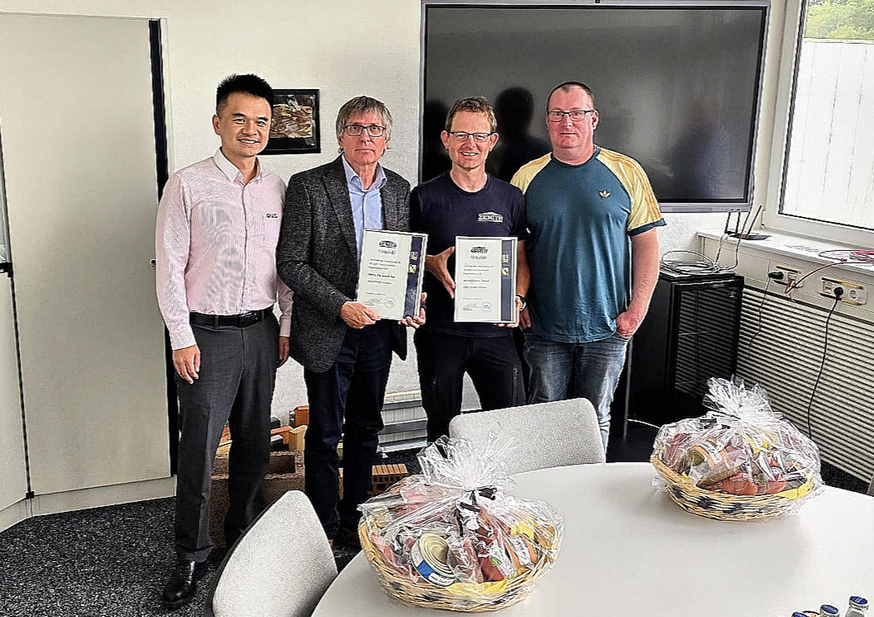 Кварттуу кол өнөрчүлүккө саламдашуу үчүн салам